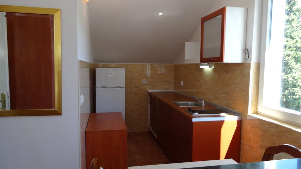 Apartments Odesa Херцег-Нови Номер фото
