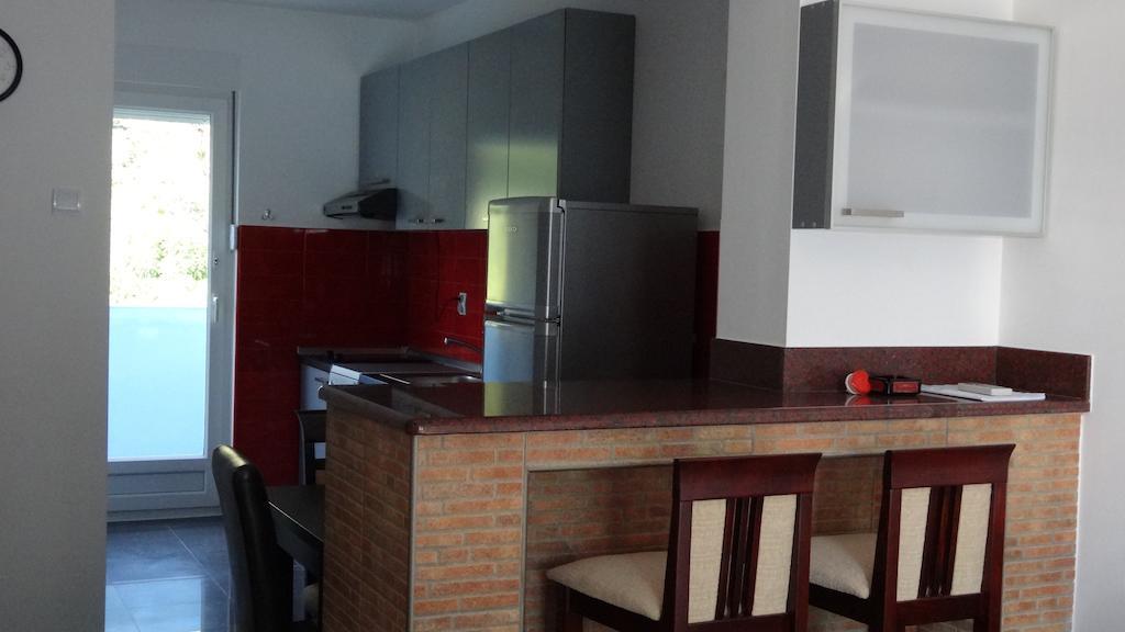 Apartments Odesa Херцег-Нови Номер фото